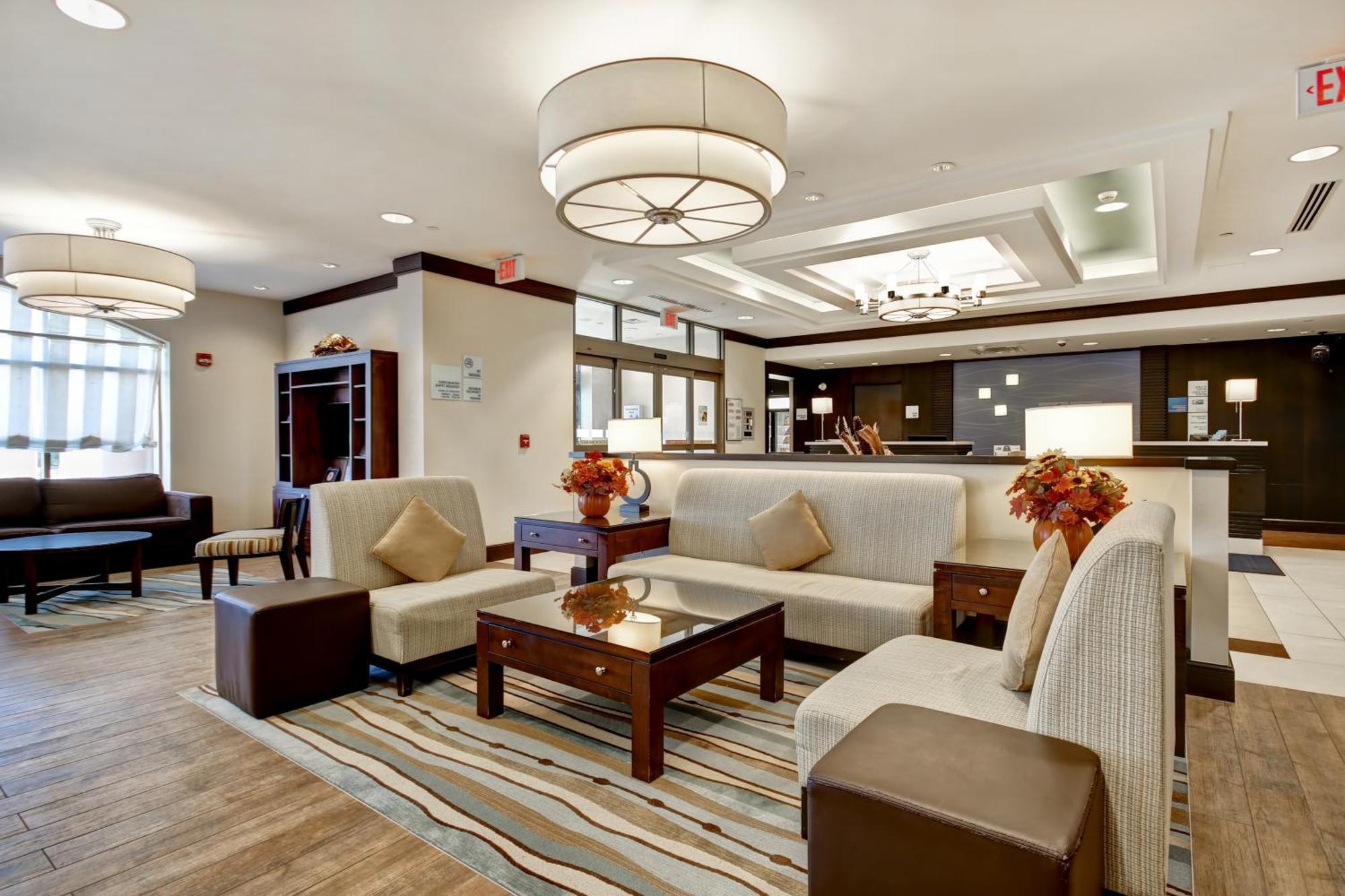 Holiday Inn Express Hotel & Suites Waterloo - St. Jacobs Area By Ihg Exterior foto